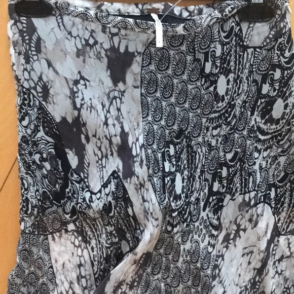 Free people maxi skirt size 0 - Picture 3 of 3